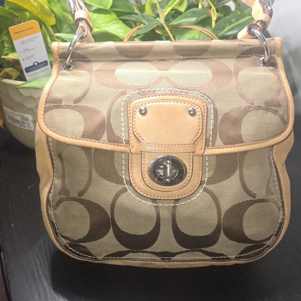 Coach Canvas Signature Saddle Bag in Khaki and Tan